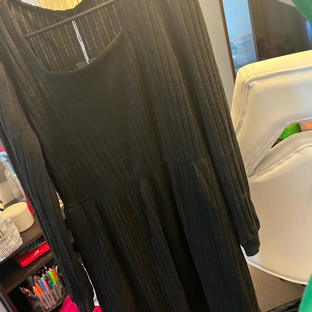 Elegant Black Dress
